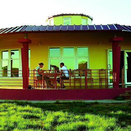 Steppe Nomads Eco Resort At Gungaluut אולן בטור מראה חיצוני תמונה